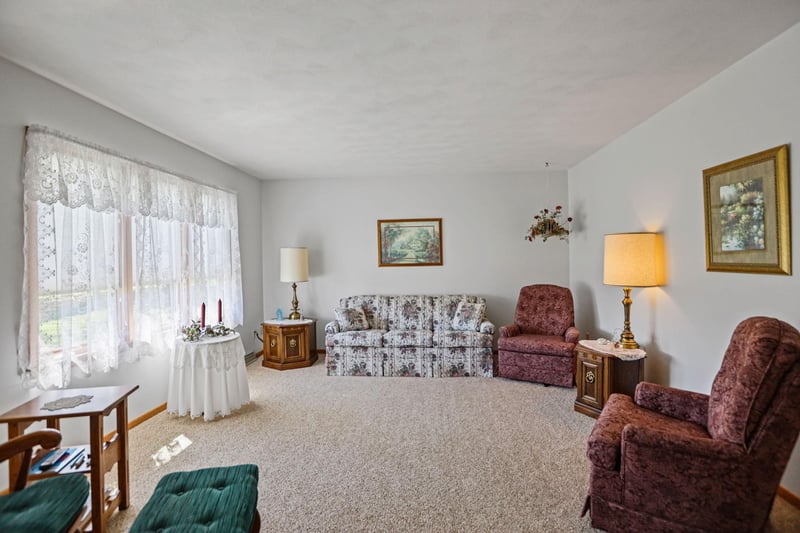 5578 S County Road 45, Owatonna, MN 55060