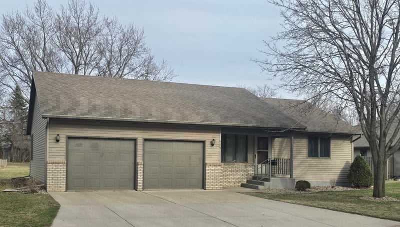 614 11th St N, Mountain Lake, MN 56159