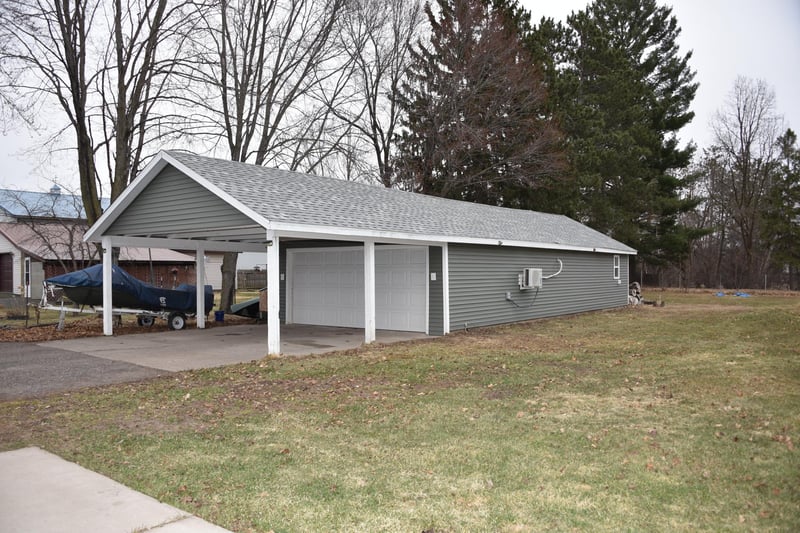 193 N 1st St, Foreston, MN 56330