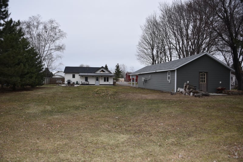 193 N 1st St, Foreston, MN 56330
