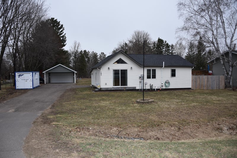 193 N 1st St, Foreston, MN 56330