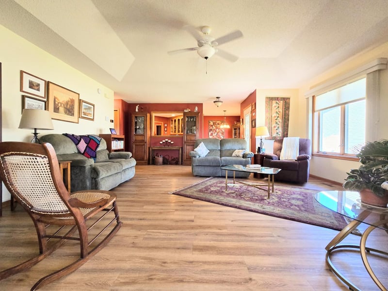 1425 Fairview Ln, Little Falls, MN 56345