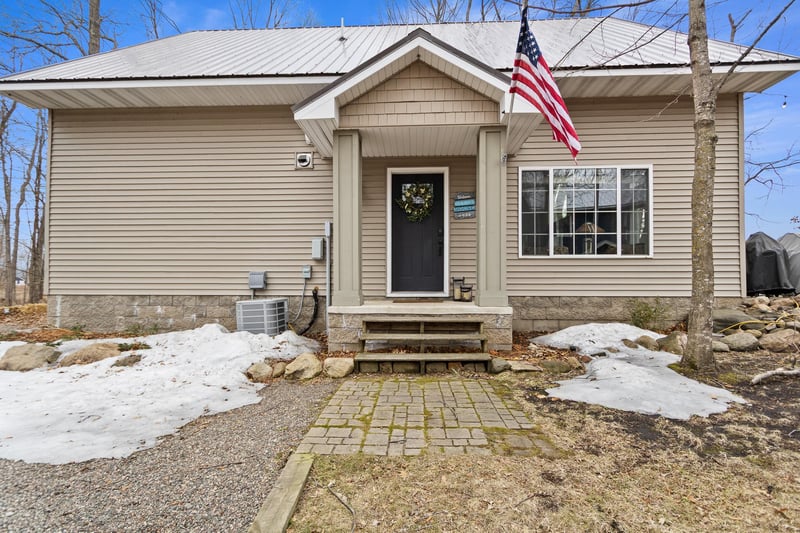 51628 Long Point Pl, Mcgregor, MN 55760