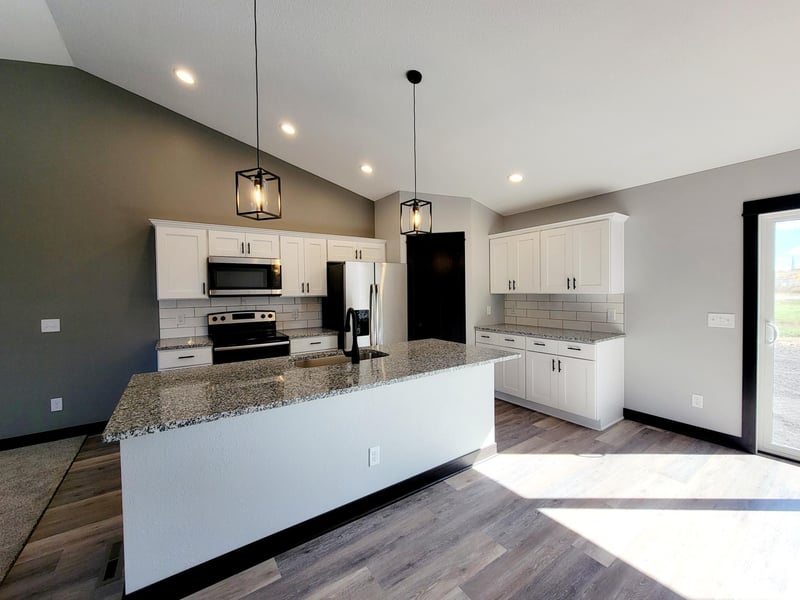 1445 Cullen St, Saint Peter, MN 56082