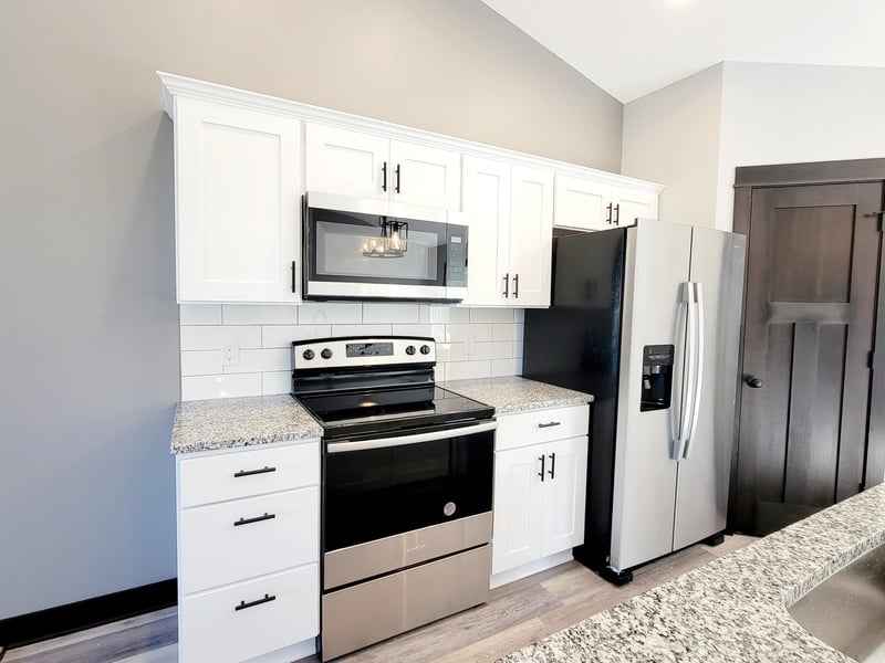 1445 Cullen St, Saint Peter, MN 56082