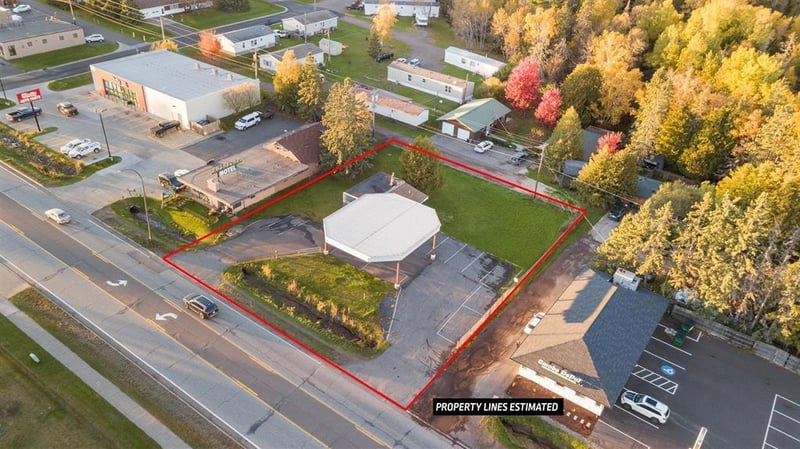 1219 7th Ave, Two Harbors, MN 55616