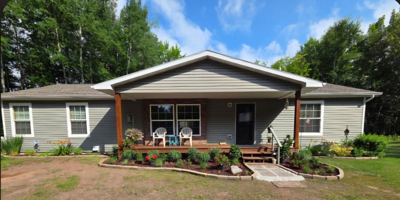 7282 Blackberry Ln, Duluth, MN 55803