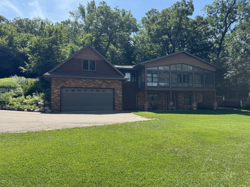20313 Langevin Dr, Richmond, MN 56368