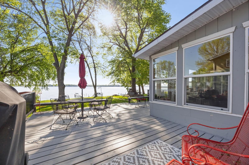 44042 Outlet Beach Rd, Pelican Rapids, MN 56572