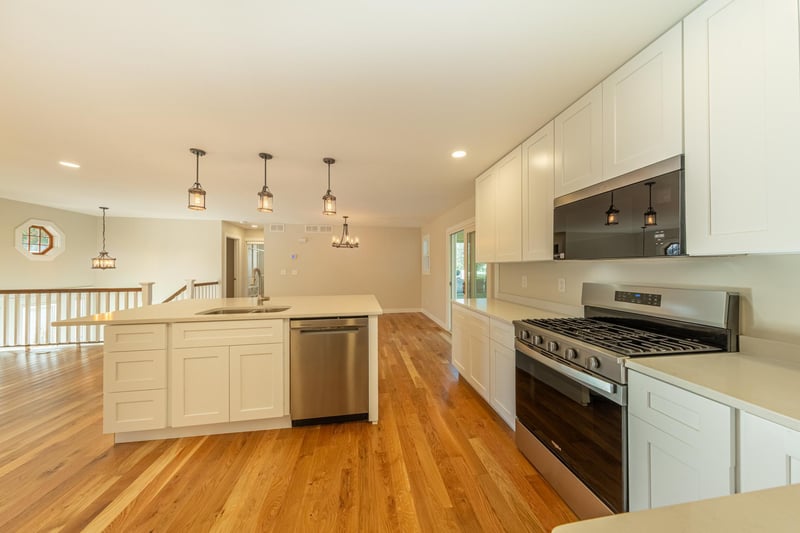 1250 13th St NW, New Brighton, MN 55112