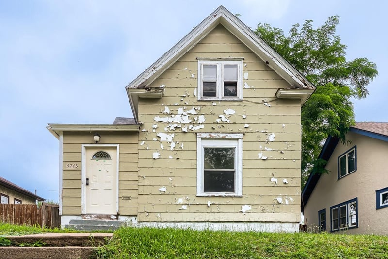 3743 Bryant Ave N, Minneapolis, MN 55412