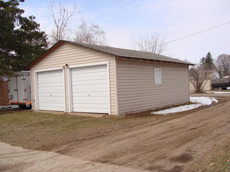 621 Wisconsin Ave SW, Staples, MN 56479