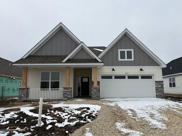 7637 Swan St, Lino Lakes, MN 55014