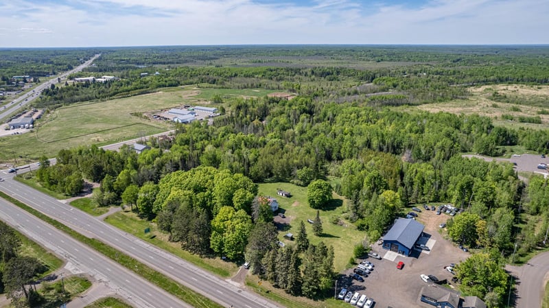 5265 Miller Trunk Hw, Hermantown, MN 55811