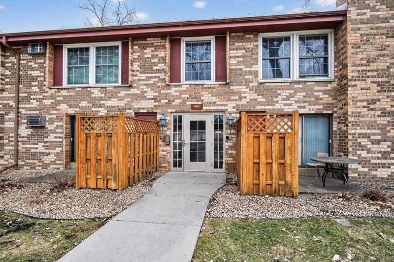 4612 Cedar Lake Rd S #4, Saint Louis Park, MN 55416