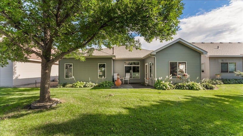 436 Wellington Cir, Waite Park, MN 56387