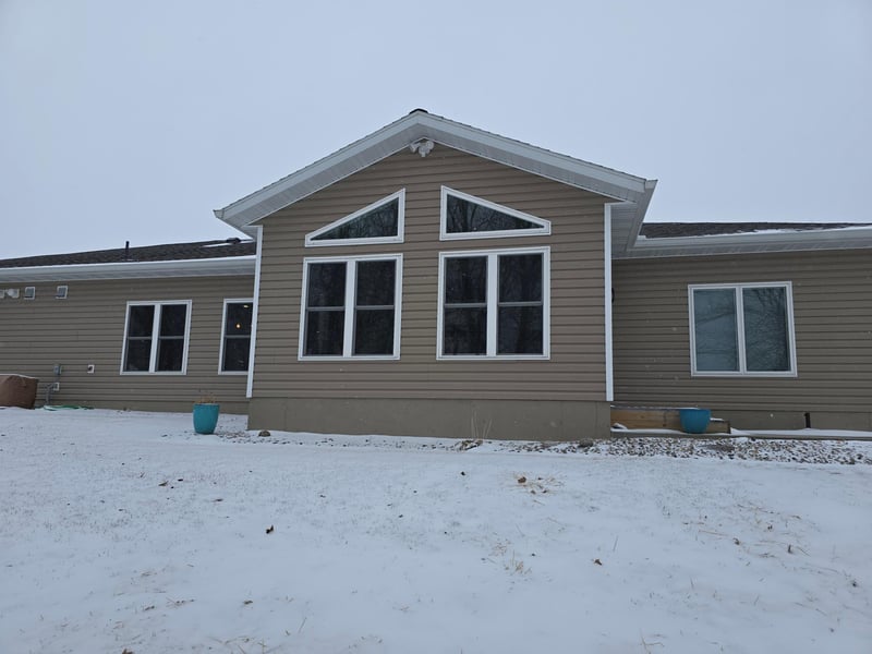 830 E Scharf Ave, Vergas, MN 56587