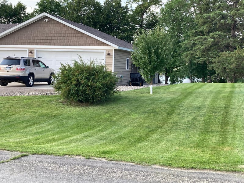 830 E Scharf Ave, Vergas, MN 56587