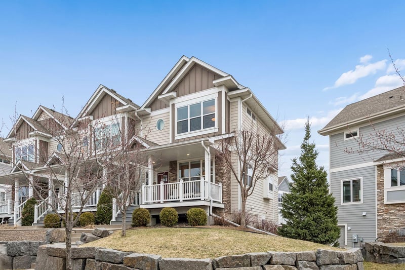 673 Sandstone Cir, Long Lake, MN 55356