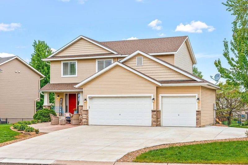 16268 Tahinka Ct NW, Prior Lake, MN 55372