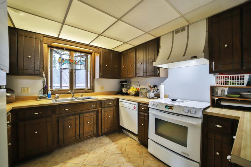 412 Second St S, Pine River, MN 56474