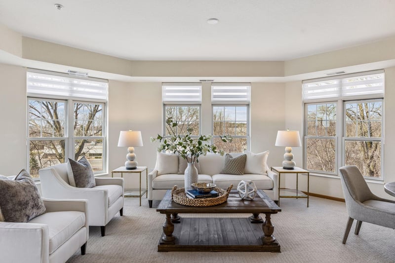 7100 Metro Blvd #318, Edina, MN 55439