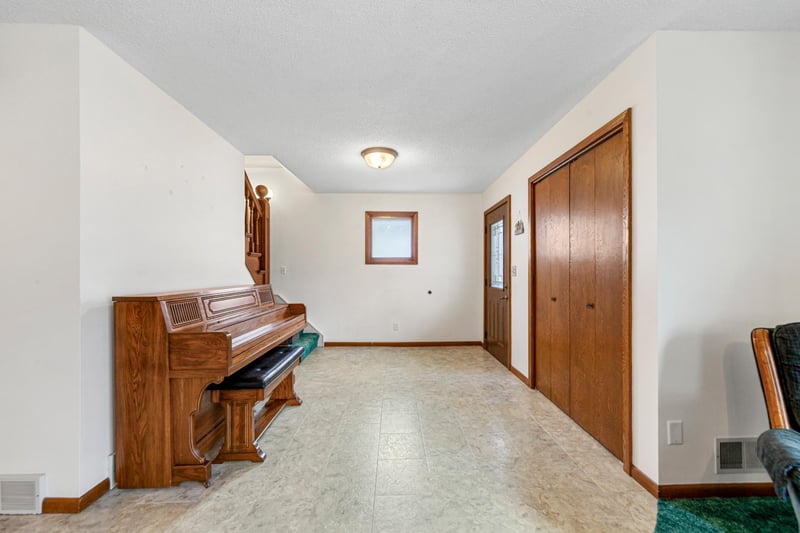 18 N Payne St, New Ulm, MN 56073