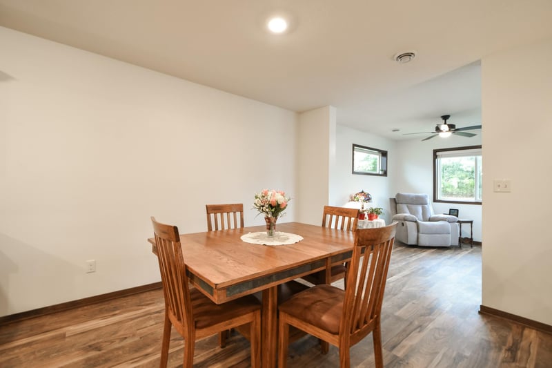 306 11th St N, Goodhue, MN 55027