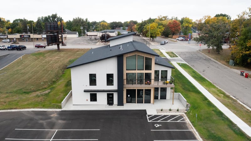403 3rd Ave E #Suite 3, Alexandria, MN 56308
