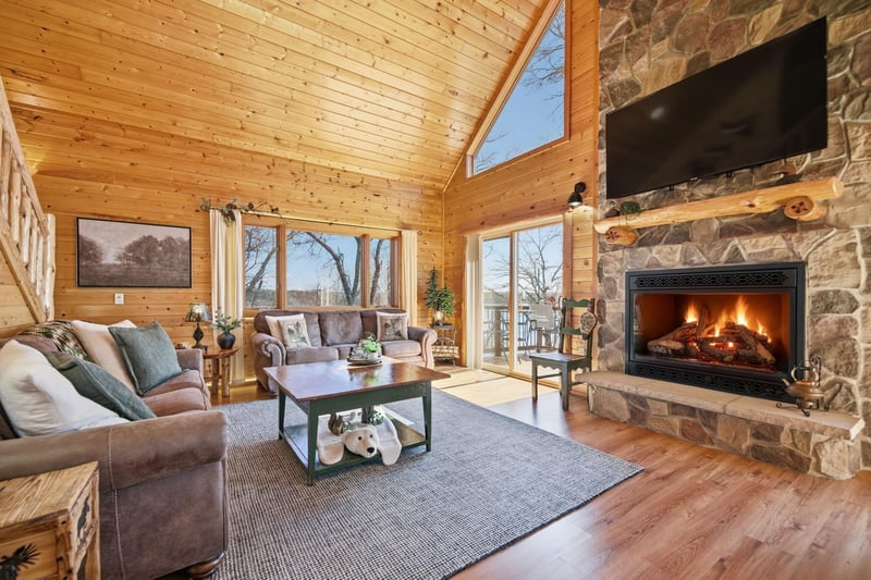 N9705 Bear Trail Ln, Spooner, WI 54801