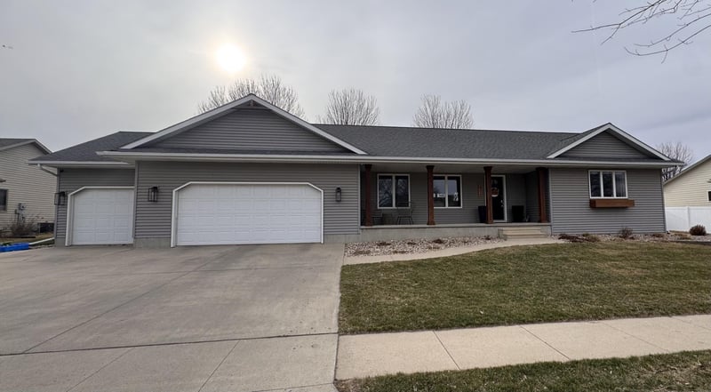 1411 Evergreen Dr, Luverne, MN 56156