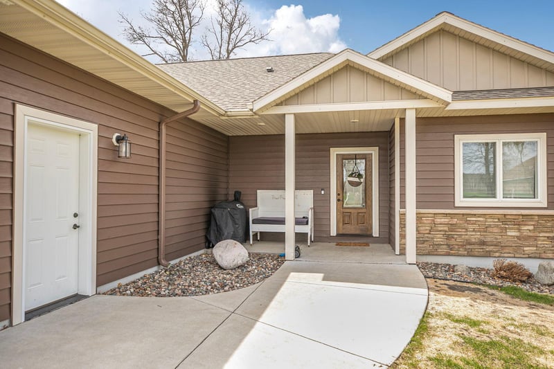 14933 Ridgeway Dr, Fort Ripley, MN 56449