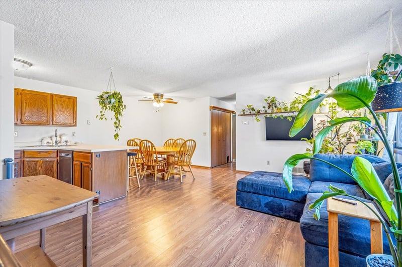 5734 Otter View Trl #18, White Bear Lake, MN 55110