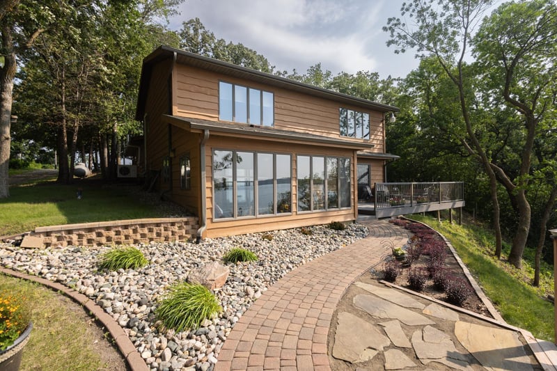 38276 N Eagle Lake Rd, Battle Lake, MN 56515