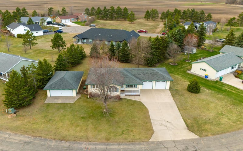 620 Krista Cir, Parkers Prairie, MN 56361