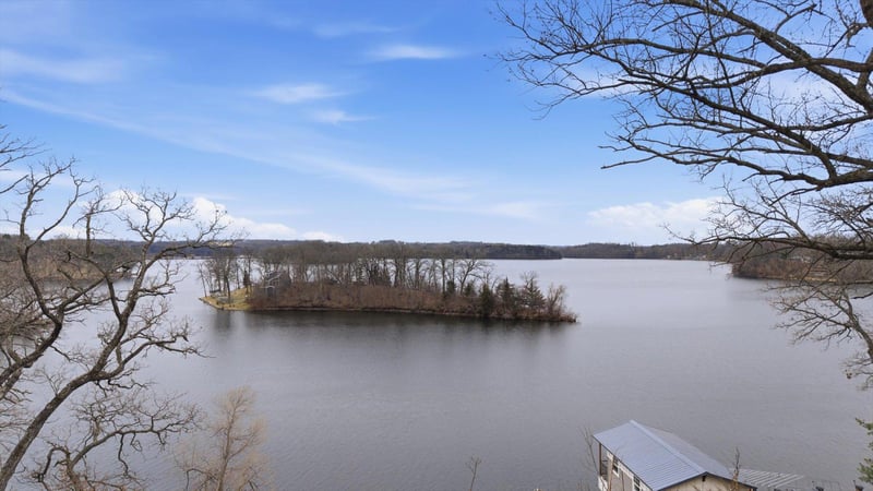 21135 Elkview Cir, Richmond, MN 56368