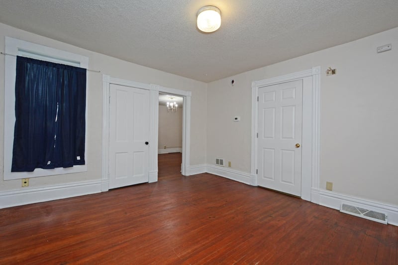 397 Burgess St, Saint Paul, MN 55117