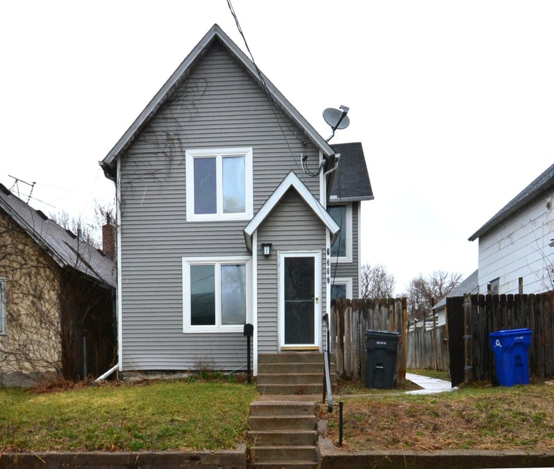 397 Burgess St, Saint Paul, MN 55117