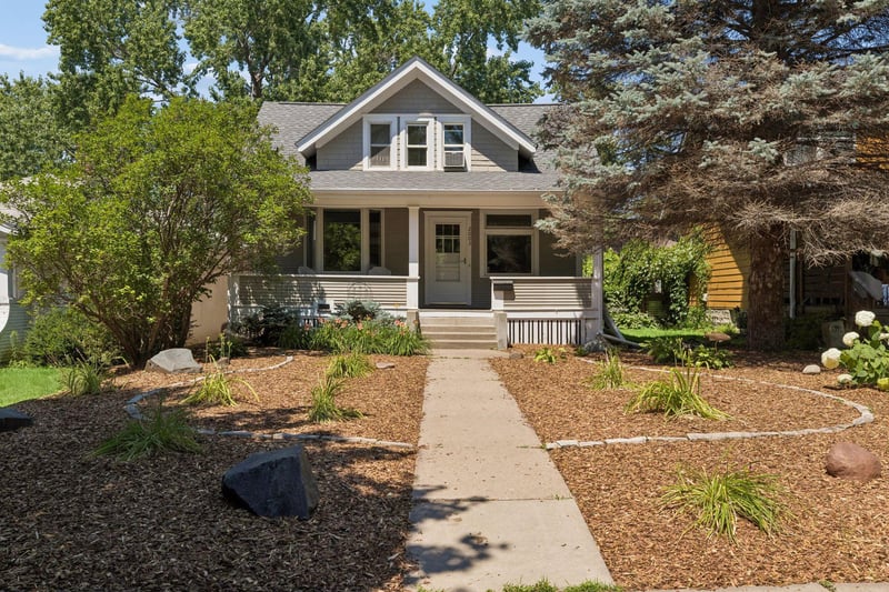 2003 Goodrich Ave, Saint Paul, MN 55105