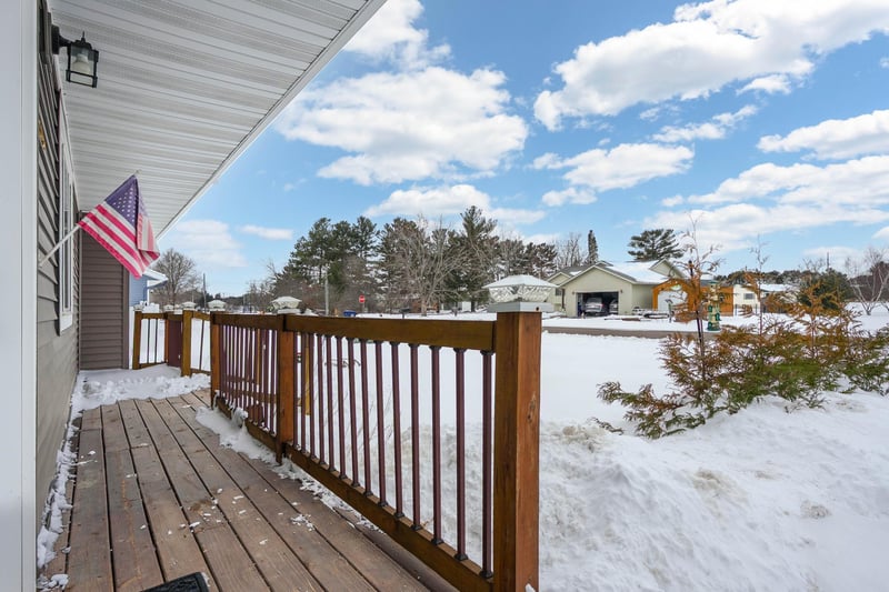 274 Nielsen Ln, Chetek, WI 54728