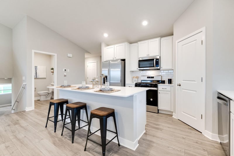 9870 Upper 89th St, Cottage Grove, MN 55016