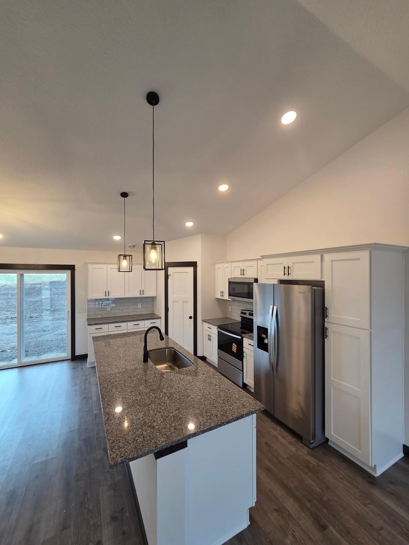 315 Falcon Rn, Eagle Lake, MN 56024