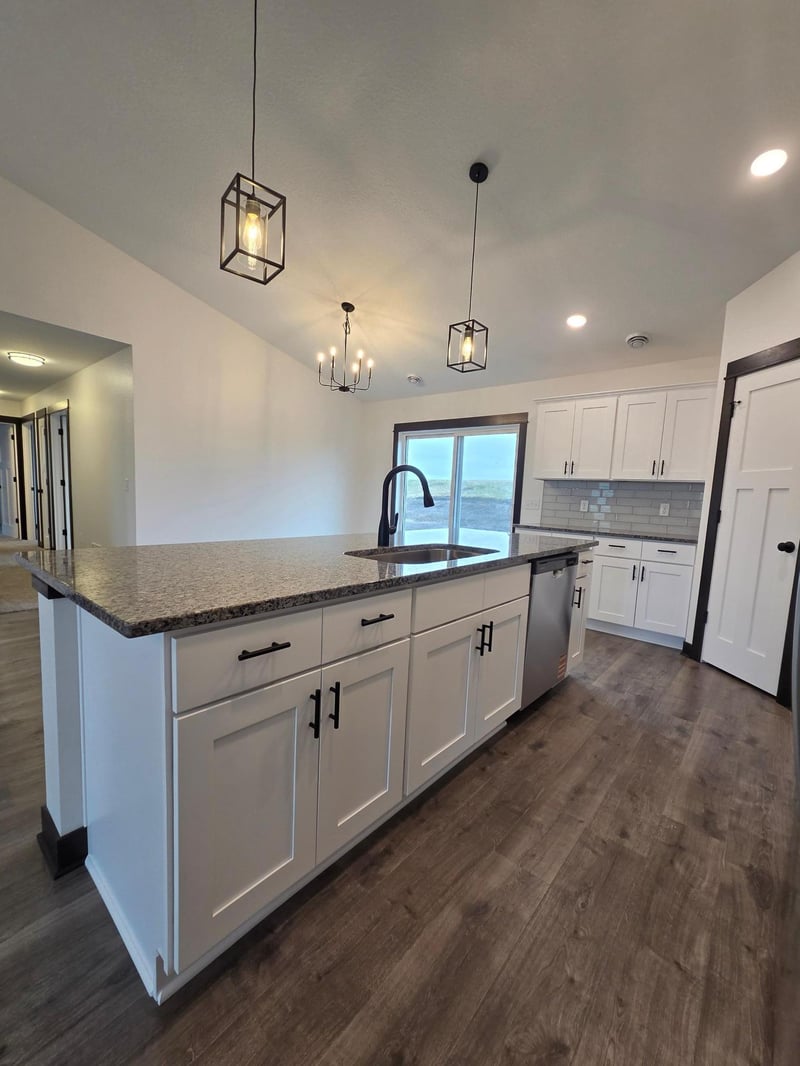 315 Falcon Rn, Eagle Lake, MN 56024