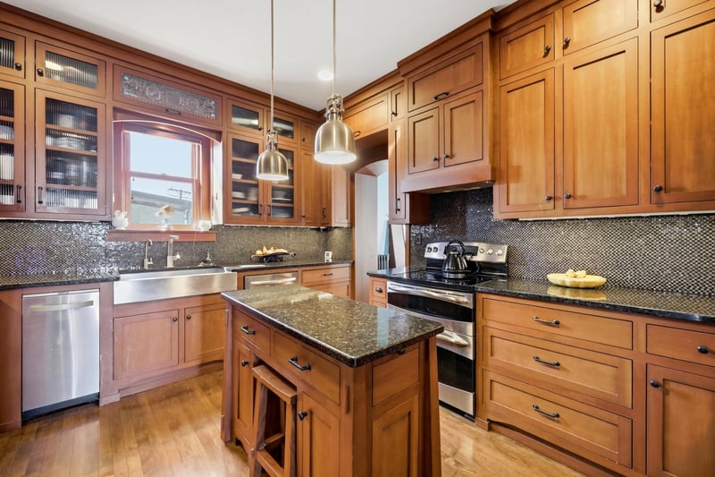 225 Water St, Jordan, MN 55352