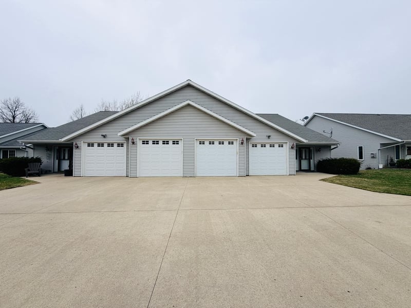 826 N Mckay Ave NE, Alexandria, MN 56308