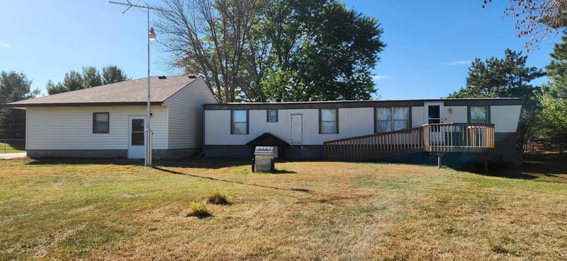 10180 W Lake Rd, Rice, MN 56367