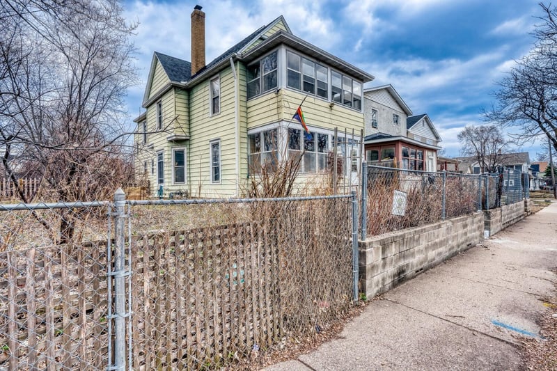 2706 15th Ave S, Minneapolis, MN 55407