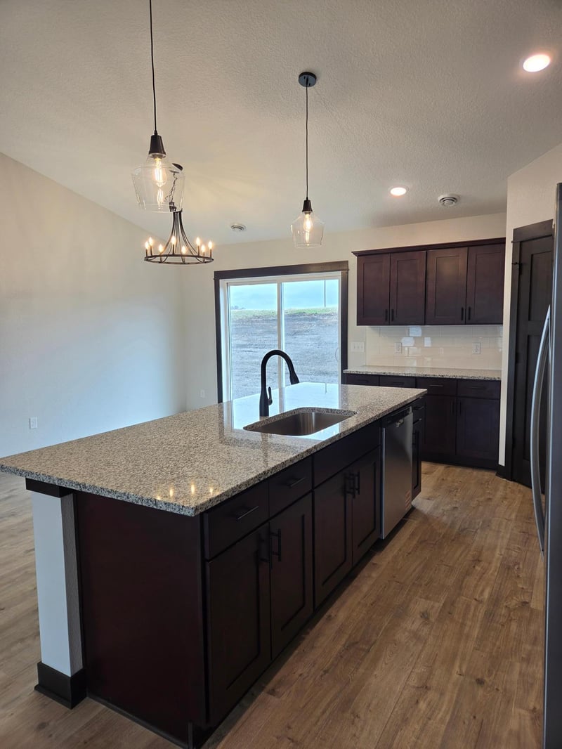 317 Falcon Rn, Eagle Lake, MN 56024
