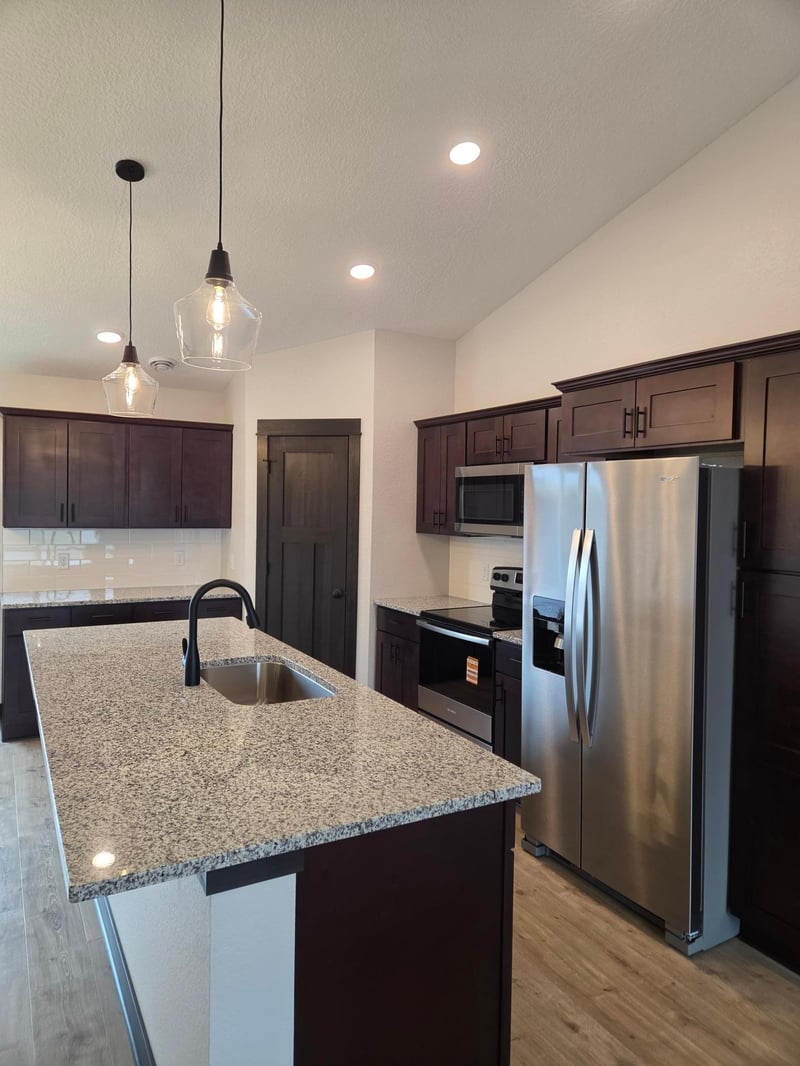 317 Falcon Rn, Eagle Lake, MN 56024