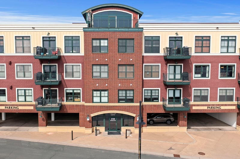 4100 Spring St #314, Spring Park, MN 55384